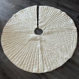 CB2 | WHITE VELVET CHRISTMAS TREE SKIRT 48"